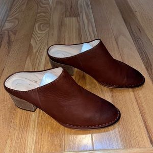 Clarks Spiced Isla Brown Mules Clarks size 8